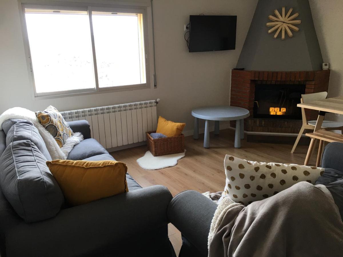 Apartaments La Pertusa 1R Piso Corca  Esterno foto
